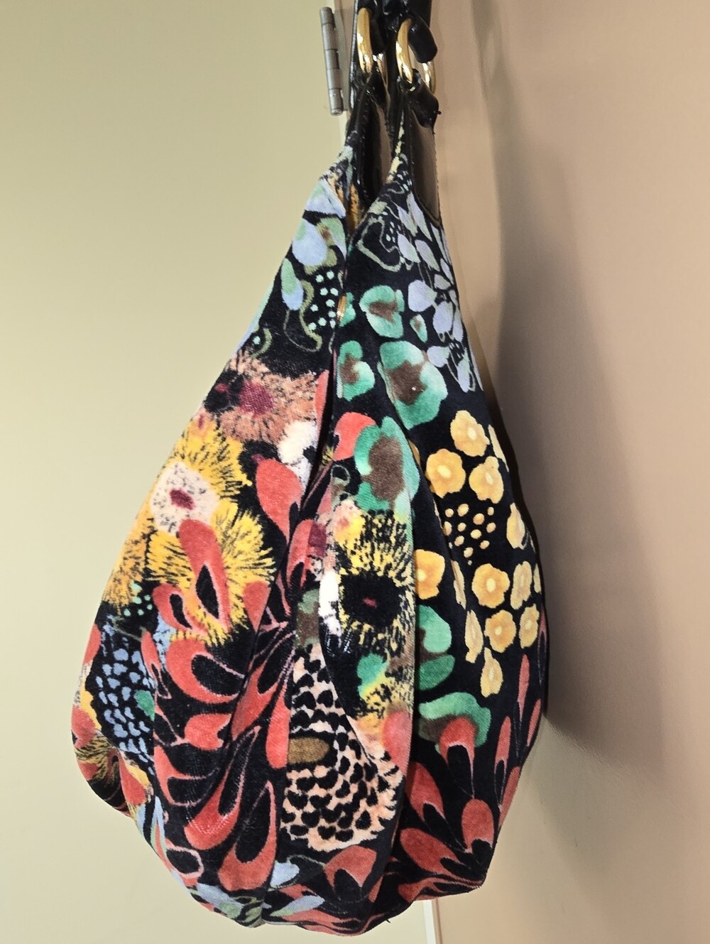 Talbots Floral Velvet Hobo Bag Black Gold Hardware - Picture 3 of 15